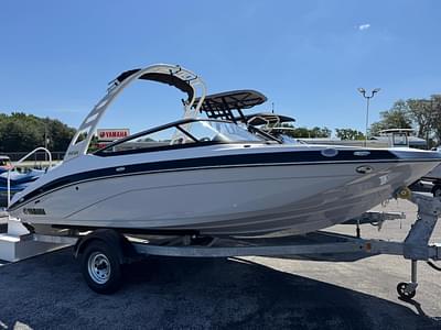 BOATZON | Yamaha Boats 195S 2025 BOATZON | Yamaha Boats 195S 2025