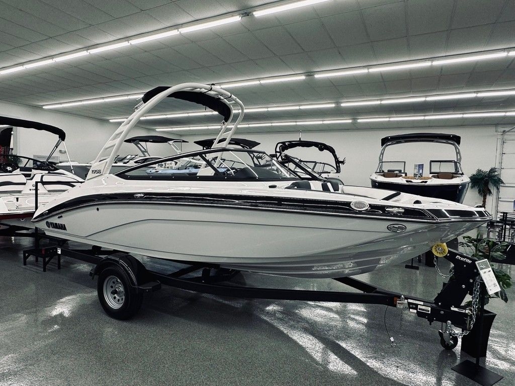 2025 Yamaha Boats 195S - Sold Boat