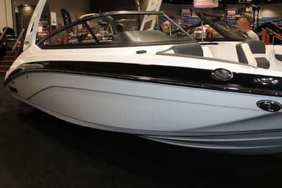 BOATZON | Yamaha Boats 195S 2025