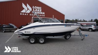 BOATZON | Yamaha Boats 21 2019