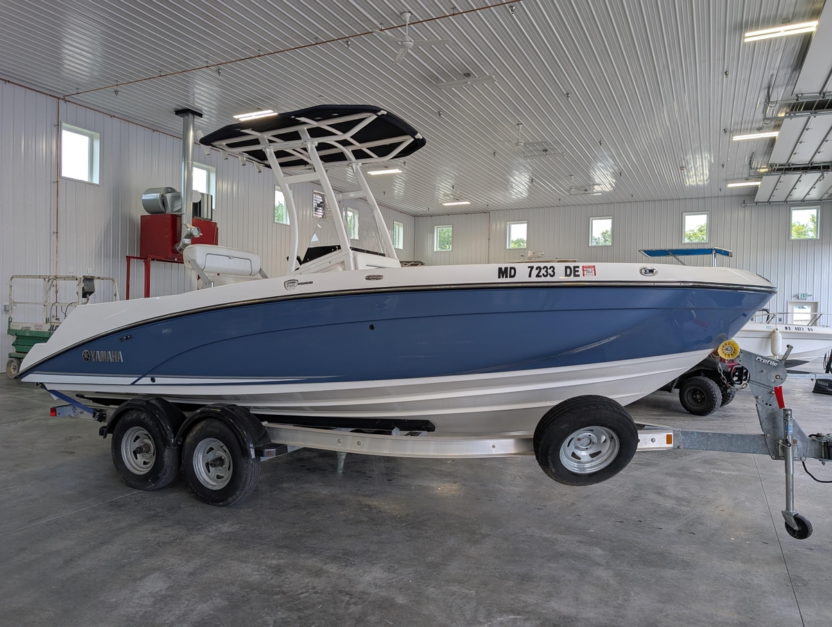 2018 Yamaha Boats 210 FSH Sport - Sold Boat