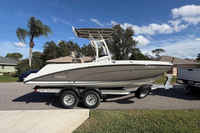 BOATZON | Yamaha Boats 210 FSH Sport 2022 BOATZON | Yamaha Boats 210 FSH Sport 2022