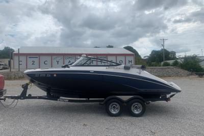 BOATZON | Yamaha Boats 212 Limited 2017 BOATZON | Yamaha Boats 212 Limited 2017