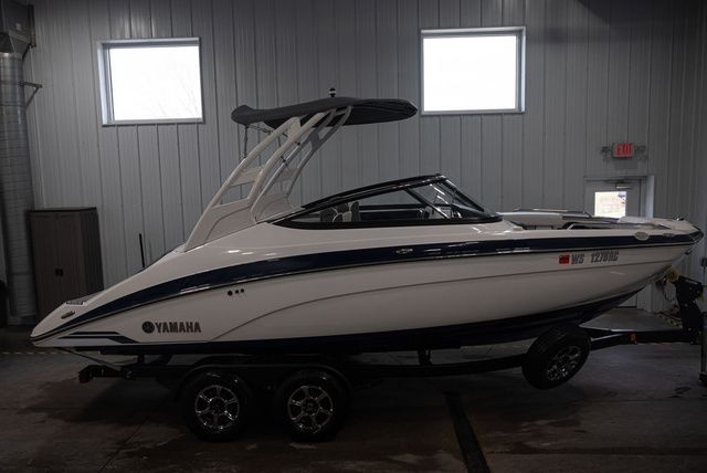 2019 Yamaha Boats 212 LTD S - Sold Boat