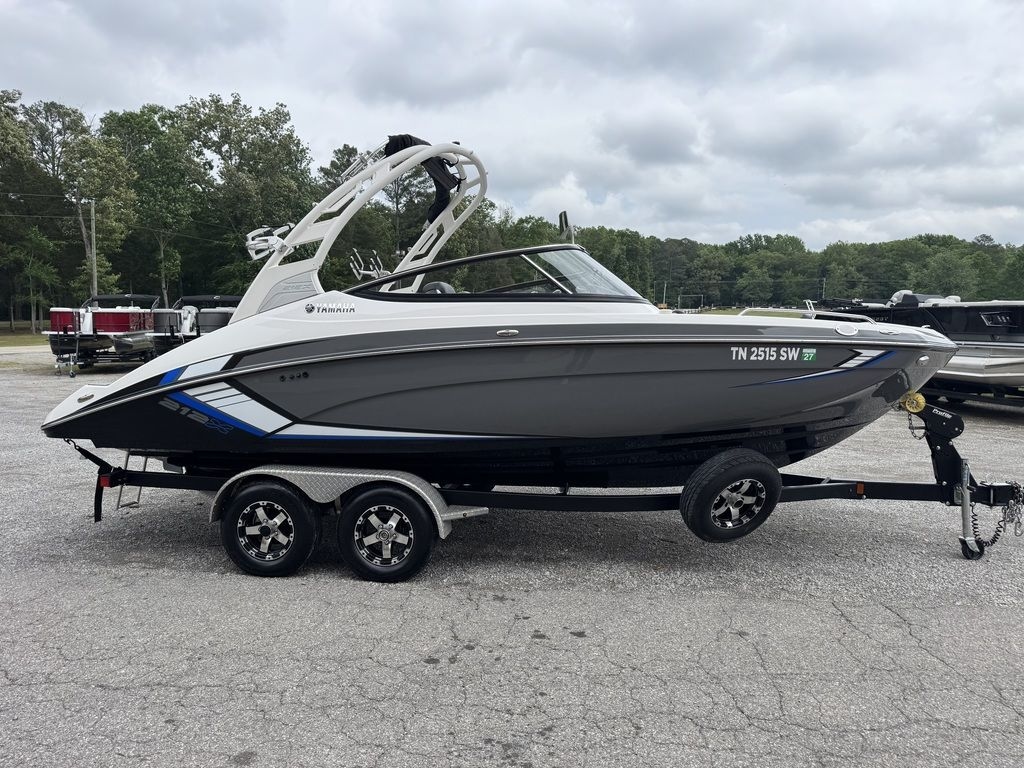 2019 Yamaha Boats 212X - Sold Boat