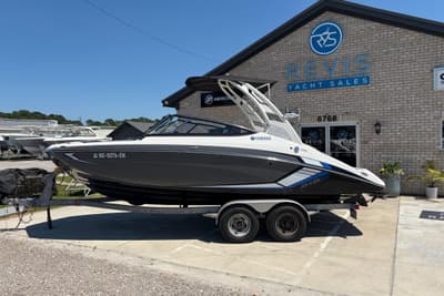BOATZON | Yamaha Boats 212X 2019