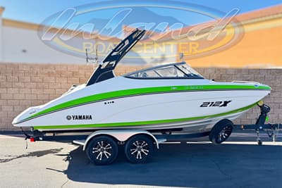BOATZON | Yamaha Boats 212XE 2022 BOATZON | Yamaha Boats 212XE 2022