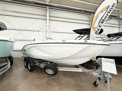 BOATZON | Yamaha Boats 220 FSH Sport 2025 BOATZON | Yamaha Boats 220 FSH Sport 2025