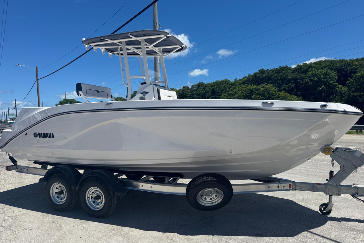 2026 Yamaha Boats 220 FSH Sport - Sold Boat