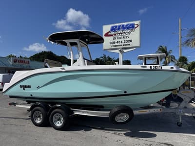BOATZON | Yamaha Boats 222 FSH Sport E 2023