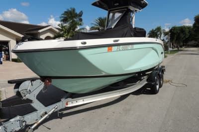 BOATZON | Yamaha Boats 222 FSH Sport E 2023