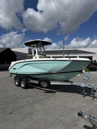 BOATZON | Yamaha Boats 222 FSH Sport E 2026 BOATZON | Yamaha Boats 222 FSH Sport E 2026