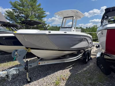 BOATZON | Yamaha Boats 222 FSH Sport E 2026 BOATZON | Yamaha Boats 222 FSH Sport E 2026