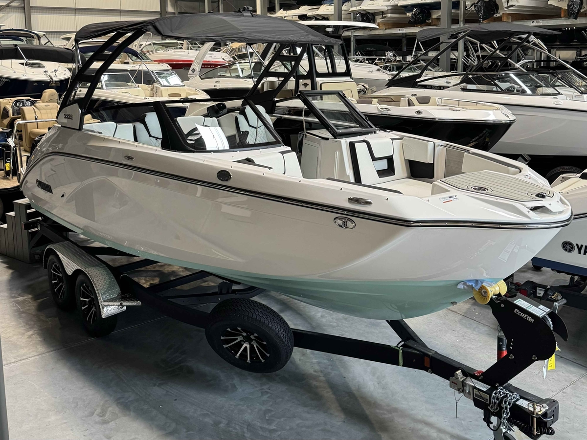2025 Yamaha Boats 222S - Sold Boat