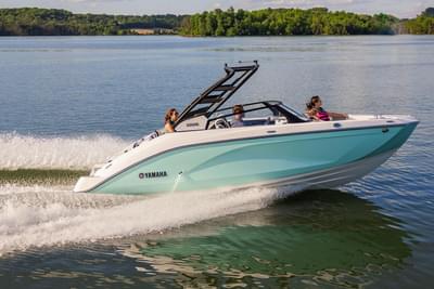 BOATZON | Yamaha Boats 222S 2026