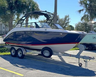 BOATZON | Yamaha Boats 222SD 2026 BOATZON | Yamaha Boats 222SD 2026