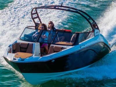 BOATZON | Yamaha Boats 222SE 2027