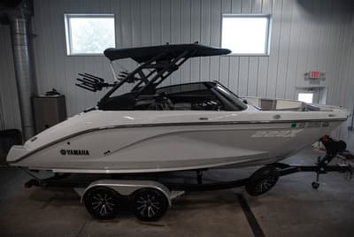 BOATZON | Yamaha Boats 222XD 2023