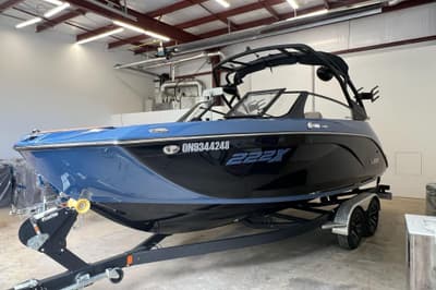 BOATZON | Yamaha Boats 222XD 2024