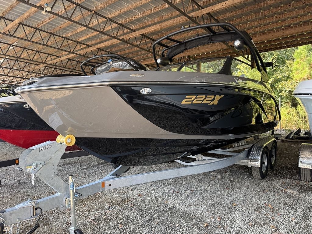 2025 Yamaha Boats 222XD - Sold Boat