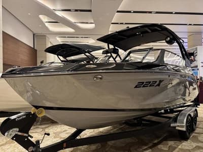 BOATZON | Yamaha Boats 222XD 2027 BOATZON | Yamaha Boats 222XD 2027