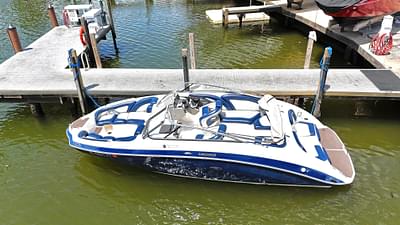 BOATZON | Yamaha Boats 242 Limited 2011 BOATZON | Yamaha Boats 242 Limited 2011