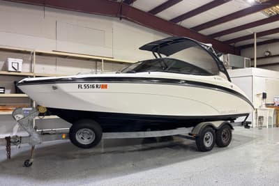 BOATZON | Yamaha Boats 242 Limited S 2016 BOATZON | Yamaha Boats 242 Limited S 2016