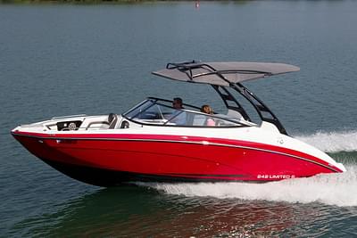 BOATZON | Yamaha Boats 242 Limited S ESeries 2016 BOATZON | Yamaha Boats 242 Limited S ESeries 2016