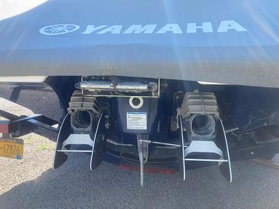 BOATZON | Yamaha Boats 242 Limited S ESeries 2017 BOATZON | Yamaha Boats 242 Limited S ESeries 2017
