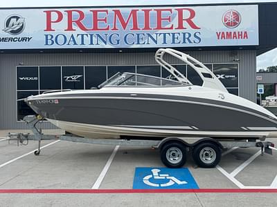 BOATZON | Yamaha Boats 242 LTD S 2015