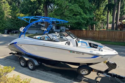 BOATZON | Yamaha Boats 242X 2018