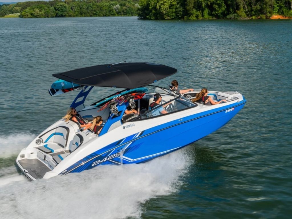 2018 Yamaha Boats 242X ESeries - Sold Boat
