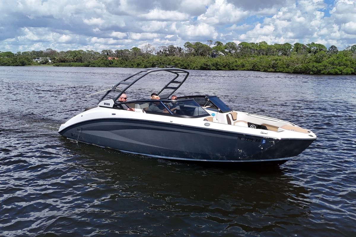 2021 Yamaha Boats 252S - Sold Boat