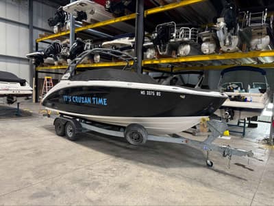BOATZON | Yamaha Boats 252S 2022 BOATZON | Yamaha Boats 252S 2022
