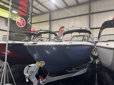 BOATZON | Yamaha Boats 252S 2025 BOATZON | Yamaha Boats 252S 2025