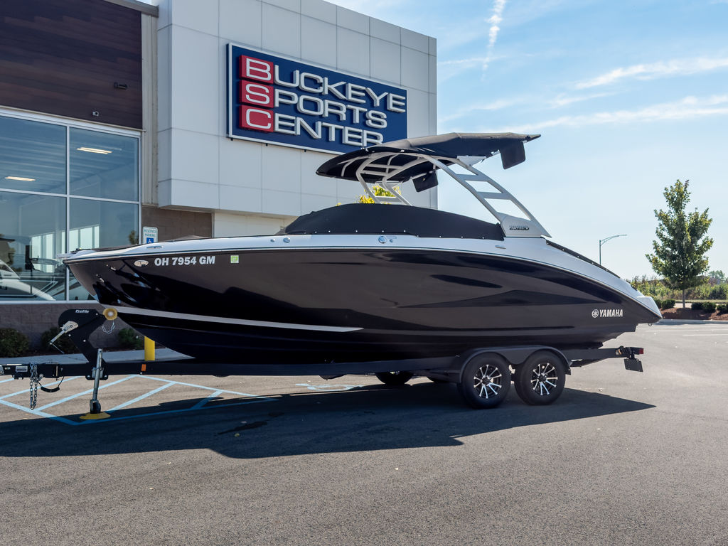 2024 Yamaha Boats 252SD - Sold Boat