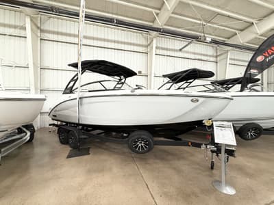 BOATZON | Yamaha Boats 252SD 2025 BOATZON | Yamaha Boats 252SD 2025
