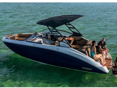 BOATZON | Yamaha Boats 252SD 2027
