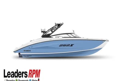 BOATZON | Yamaha Boats 252XE 2026