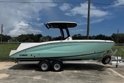 BOATZON | Yamaha Boats 255 FSH Sport E 2025