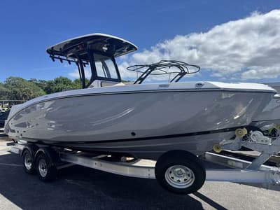 BOATZON | Yamaha Boats 255 FSH Sport E 2026