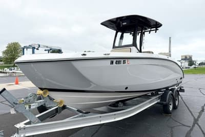BOATZON | Yamaha Boats 255 FSH Sport H 2024