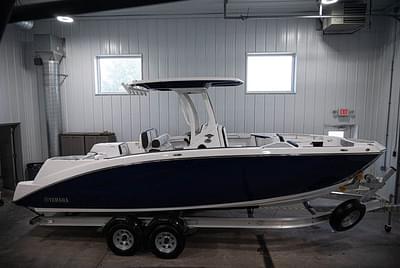 BOATZON | Yamaha Boats 255 FSH Sport H 2025 BOATZON | Yamaha Boats 255 FSH Sport H 2025