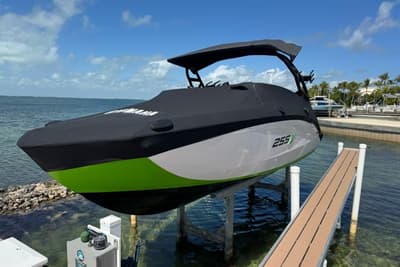 BOATZON | Yamaha Boats 255XD 2022