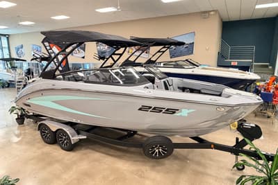 BOATZON | Yamaha Boats 255XD 2026 BOATZON | Yamaha Boats 255XD 2026