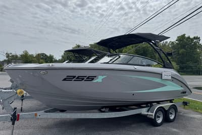 BOATZON | Yamaha Boats 255XD 2026 BOATZON | Yamaha Boats 255XD 2026