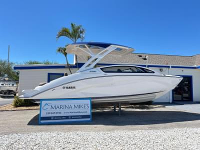 BOATZON | Yamaha Boats 275 SD 2025