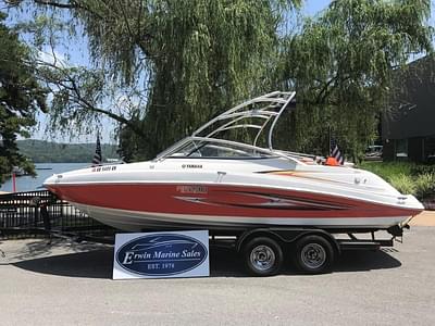 BOATZON | Yamaha Boats AR 230 2007