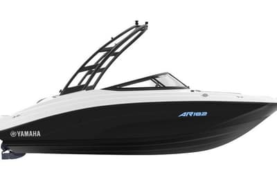 BOATZON | Yamaha Boats AR182 2027