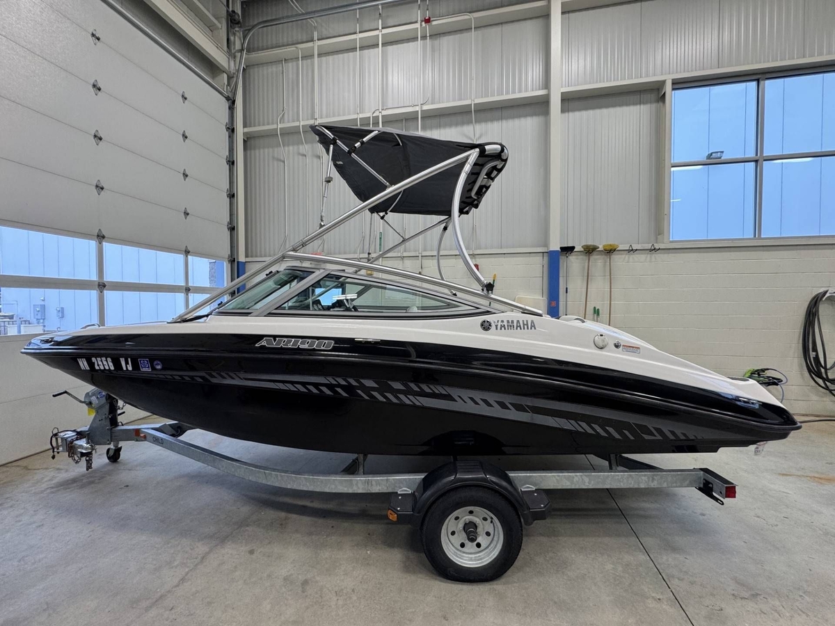 2014 Yamaha Boats AR190 - Sold Boat
